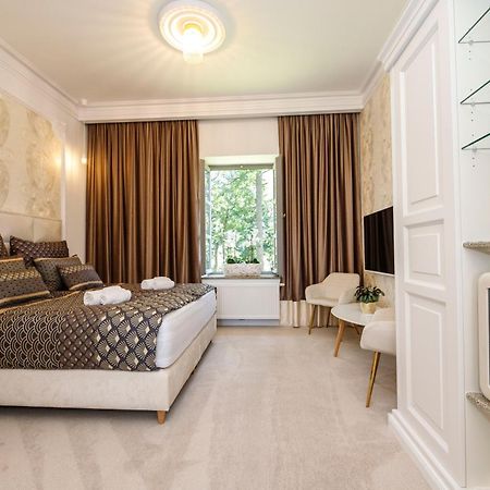 Zamek Kvasetice Hotel ฮาวลิชกุฟบรอด ภายนอก รูปภาพ