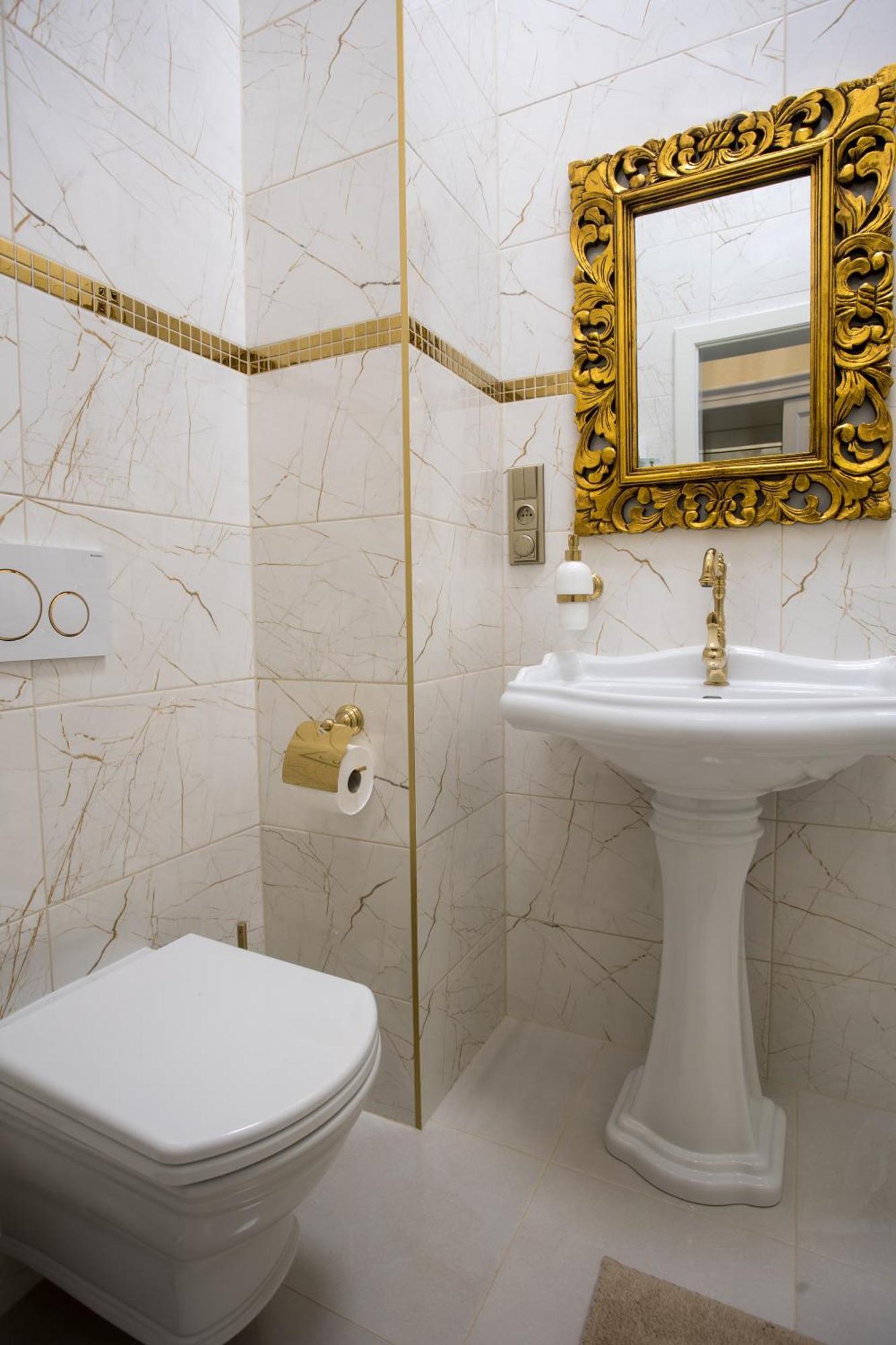 Zamek Kvasetice Hotel ฮาวลิชกุฟบรอด ภายนอก รูปภาพ